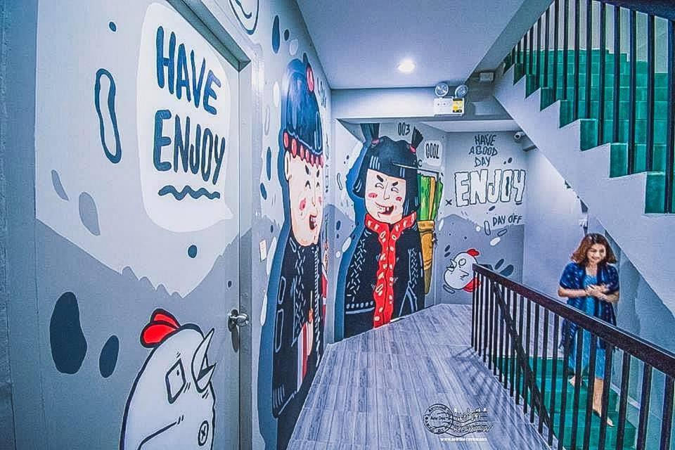 Lazy Gibbon 1 Chiang Mai - Tha Phae Gate Hostel ภายนอก รูปภาพ